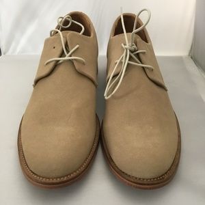 Dress-up Shoes For Men .